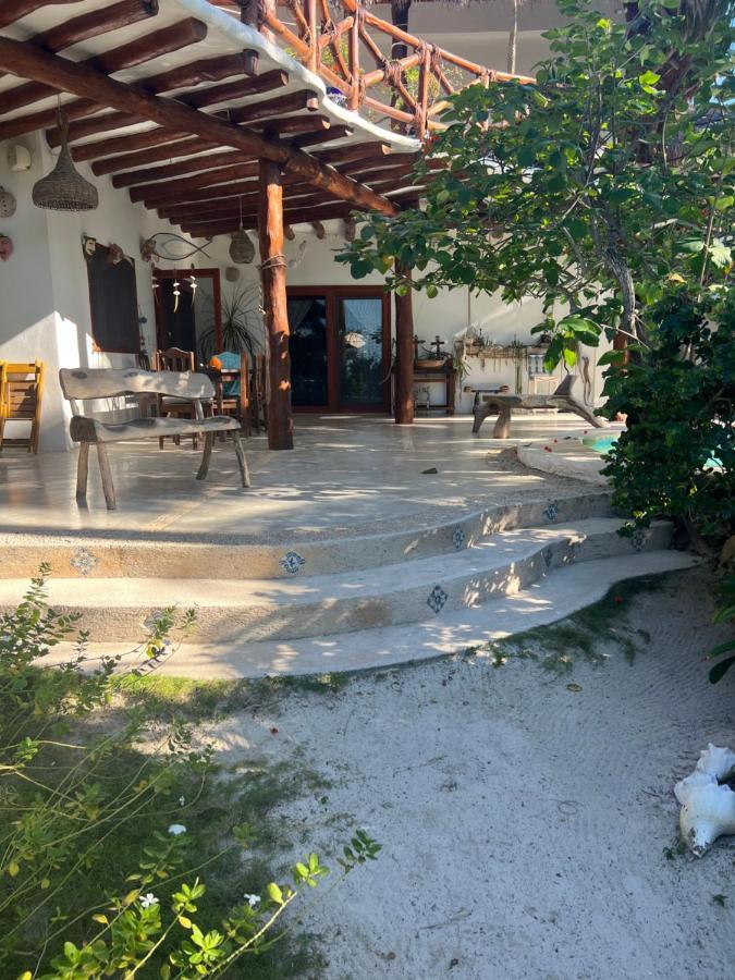 Casa Tom Tom - Adults Only Bed & Breakfast Holbox  Eksteriør bilde