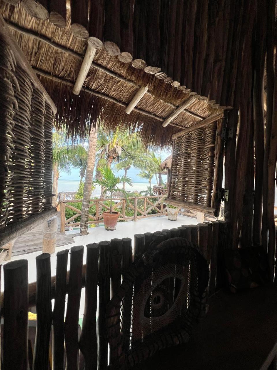 Casa Tom Tom - Adults Only Bed & Breakfast Holbox  Eksteriør bilde